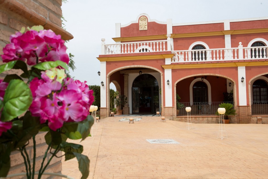 Entrada principal de la hacienda